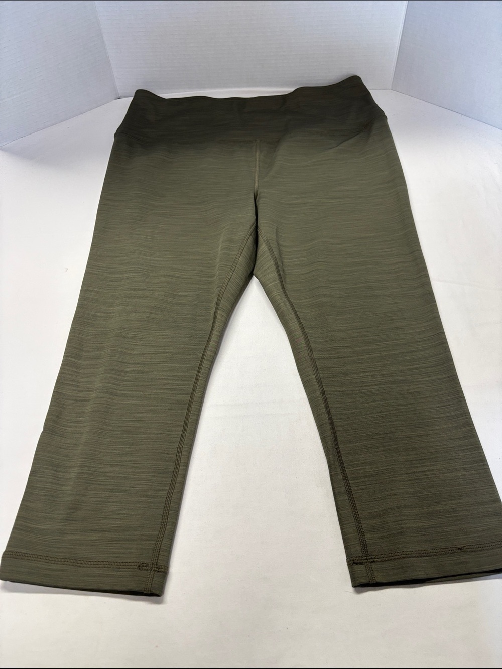 Athletic Works Cropped Olive Leggings